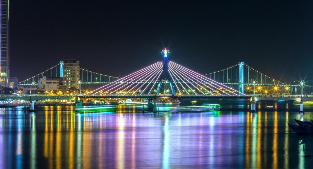 Gia Linh Hotel Дананг Экстерьер фото