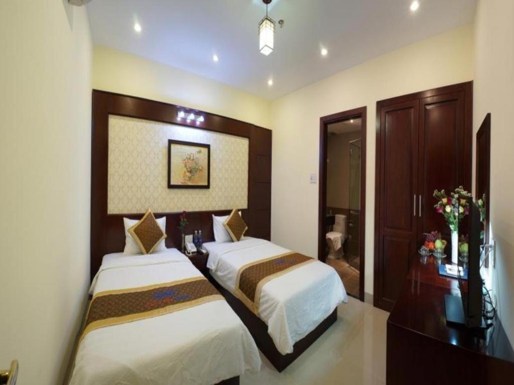 Gia Linh Hotel Дананг Экстерьер фото