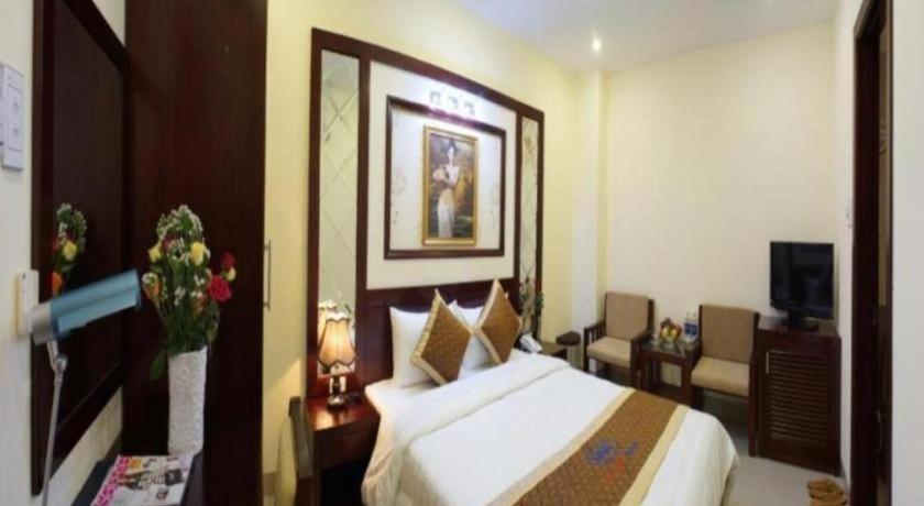 Gia Linh Hotel Дананг Экстерьер фото