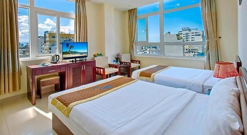 Gia Linh Hotel Дананг Экстерьер фото