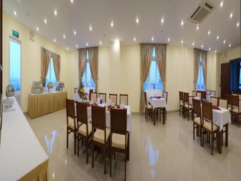 Gia Linh Hotel Дананг Экстерьер фото