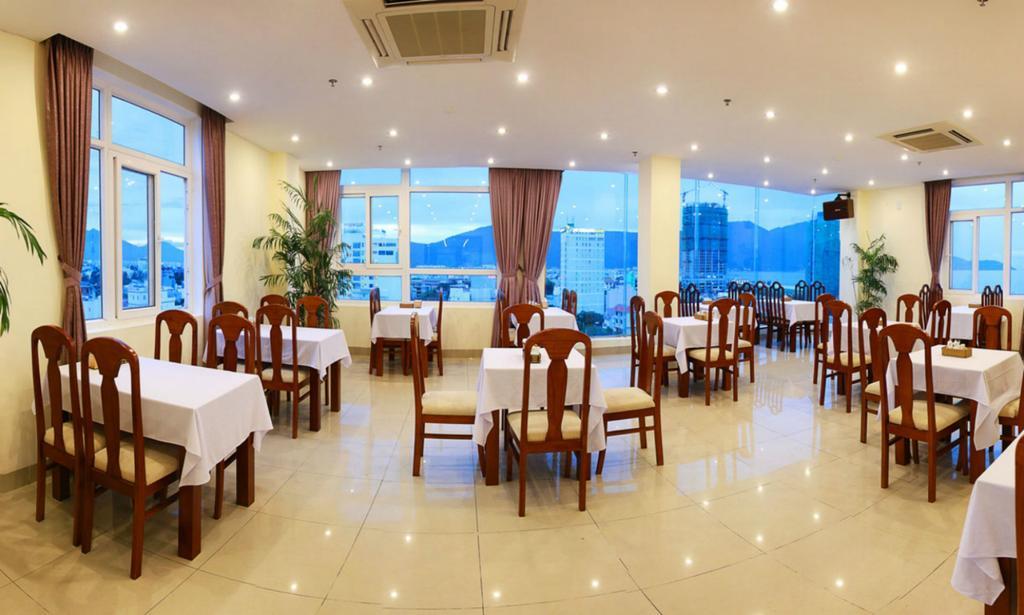 Gia Linh Hotel Дананг Экстерьер фото