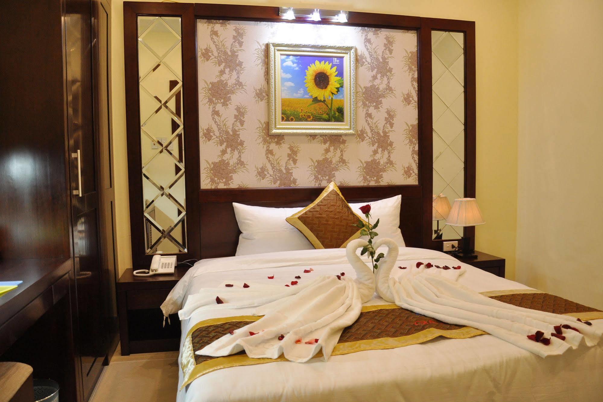 Gia Linh Hotel Дананг Экстерьер фото