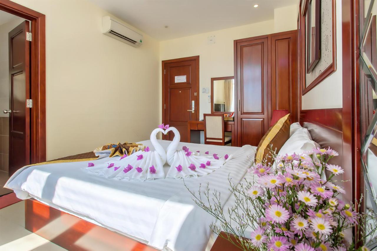 Gia Linh Hotel Дананг Экстерьер фото