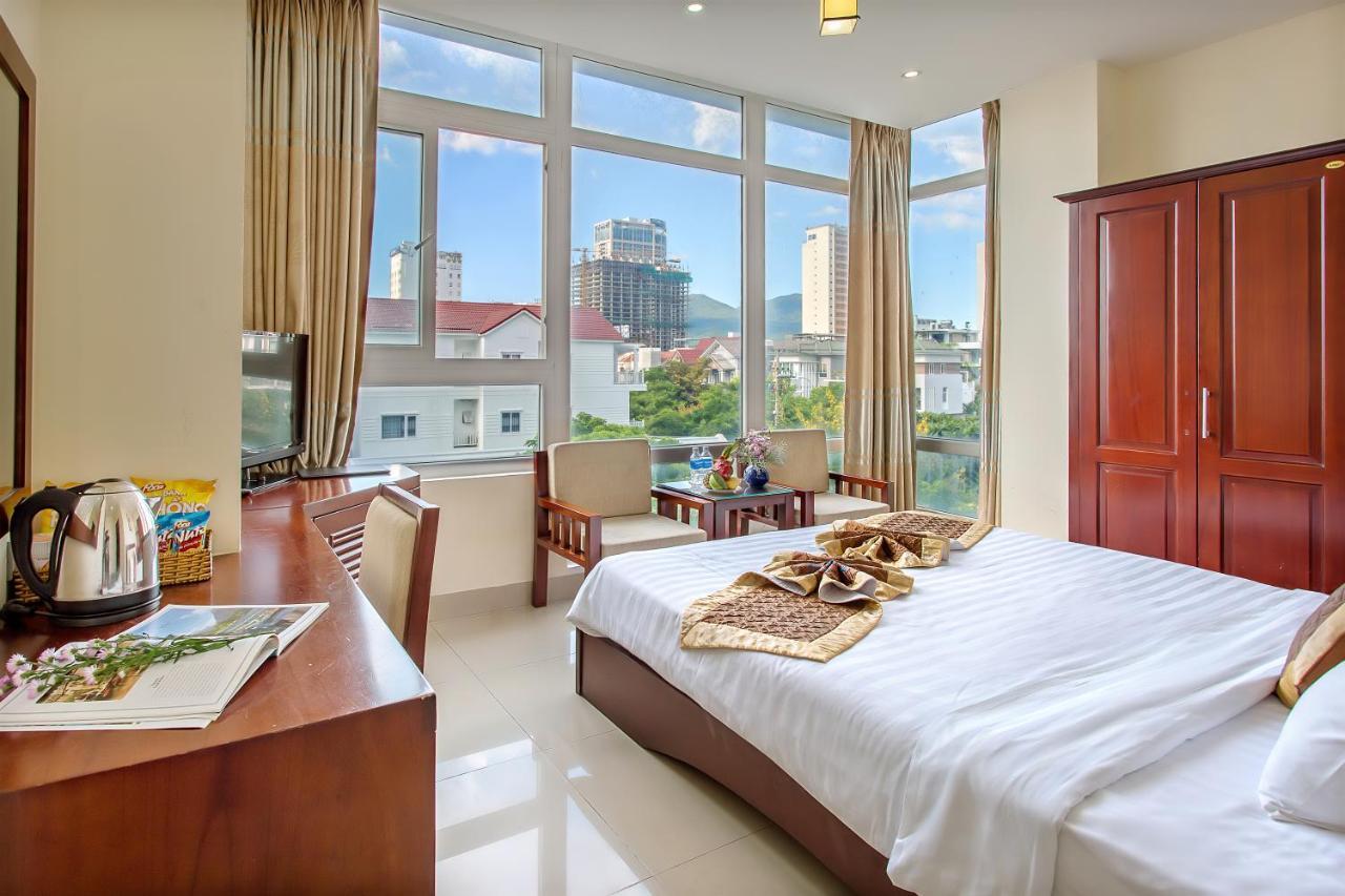 Gia Linh Hotel Дананг Экстерьер фото