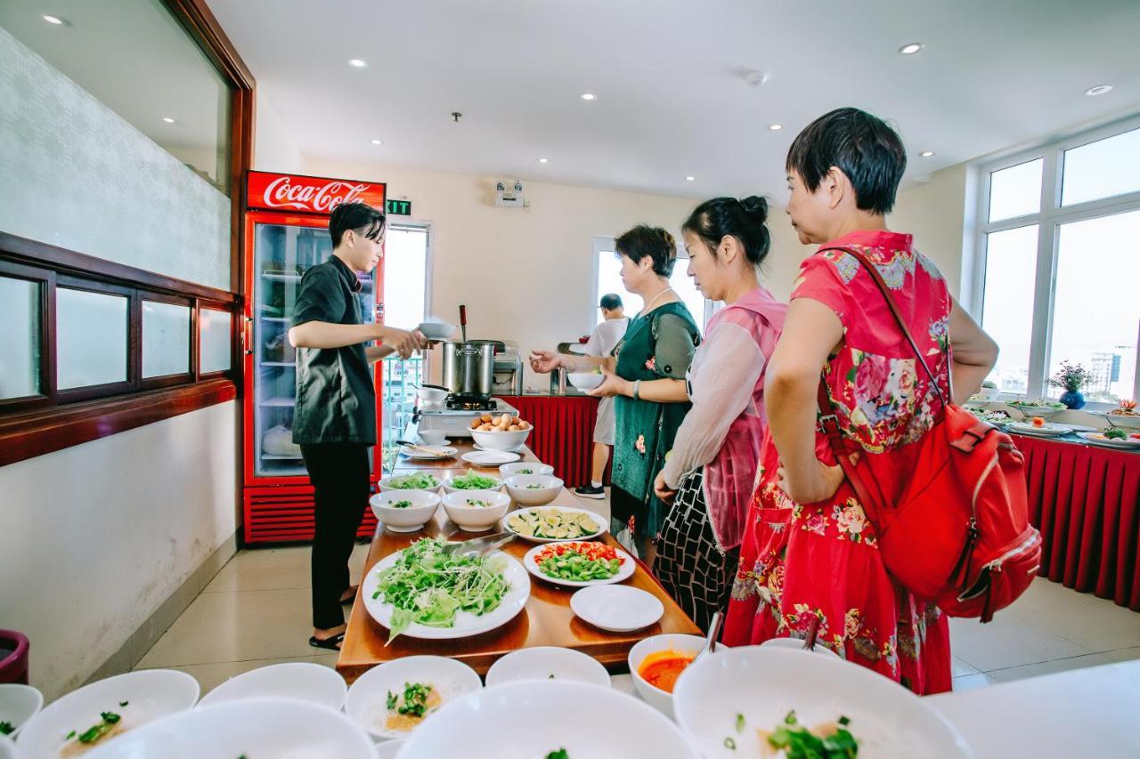 Gia Linh Hotel Дананг Экстерьер фото